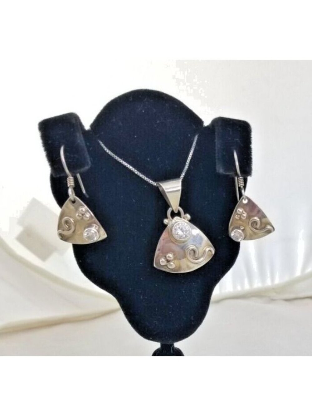 Necklace Earrings Set Round Lab Diamonds 16" Silver Chain weight 10 Gr Jewelry - Picture 14 of 16